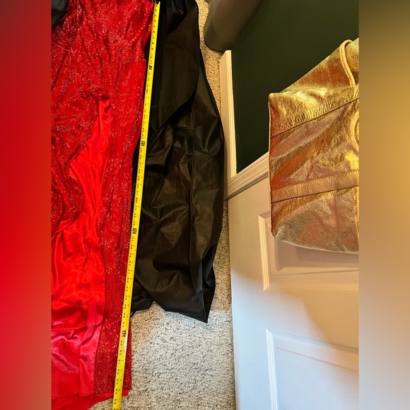 Custom Sherri Hill COUTURE red liquid beading gown - Picture 8 of 16